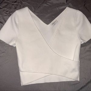 Babaton Cropped T-Shirt Sz Medium